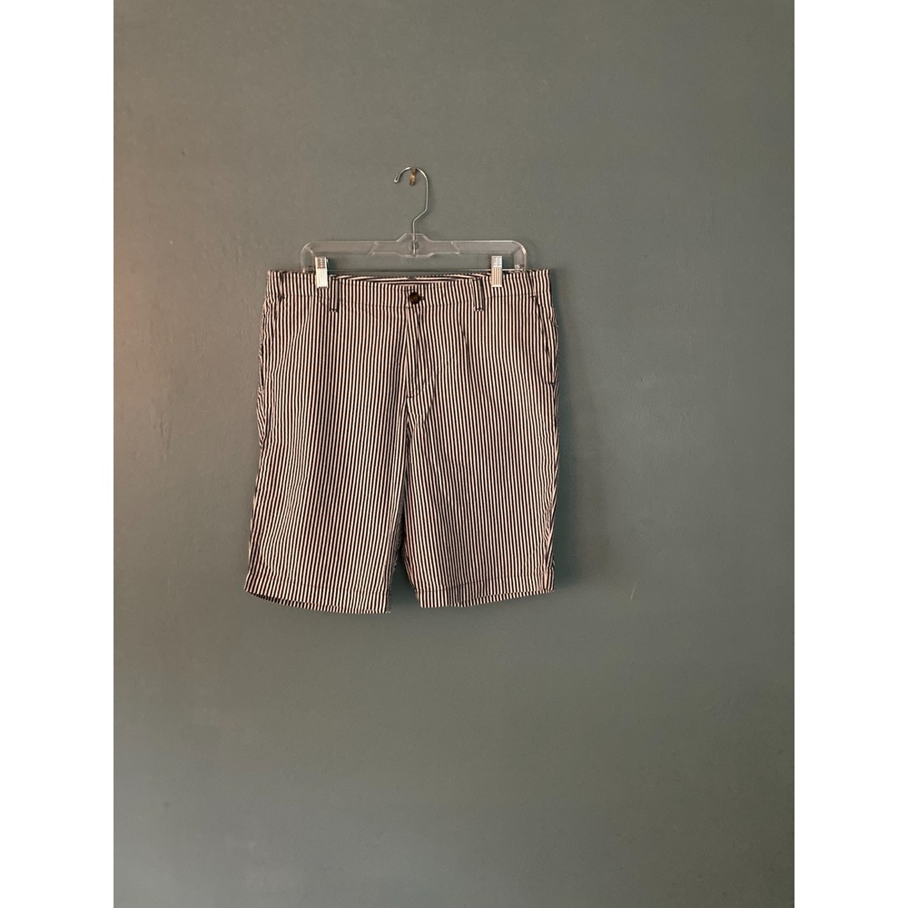 Lands End men's seersucker blue & white striped shorts size 20H